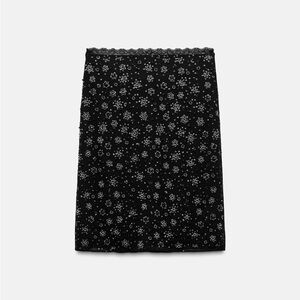 Zara Black Floral Pencil Skirt